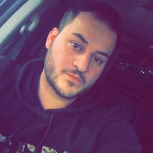 Meet your Posher, Faisal